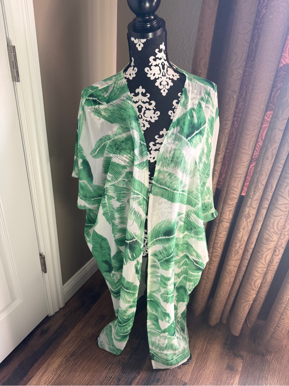 Women’s One Size Palm Swim Cover Up